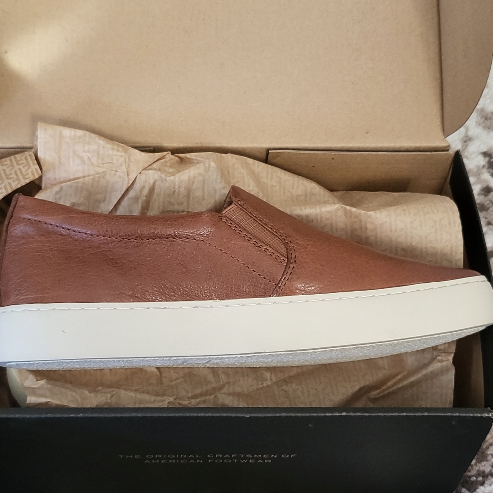 Frye Lena slip on leather cognac